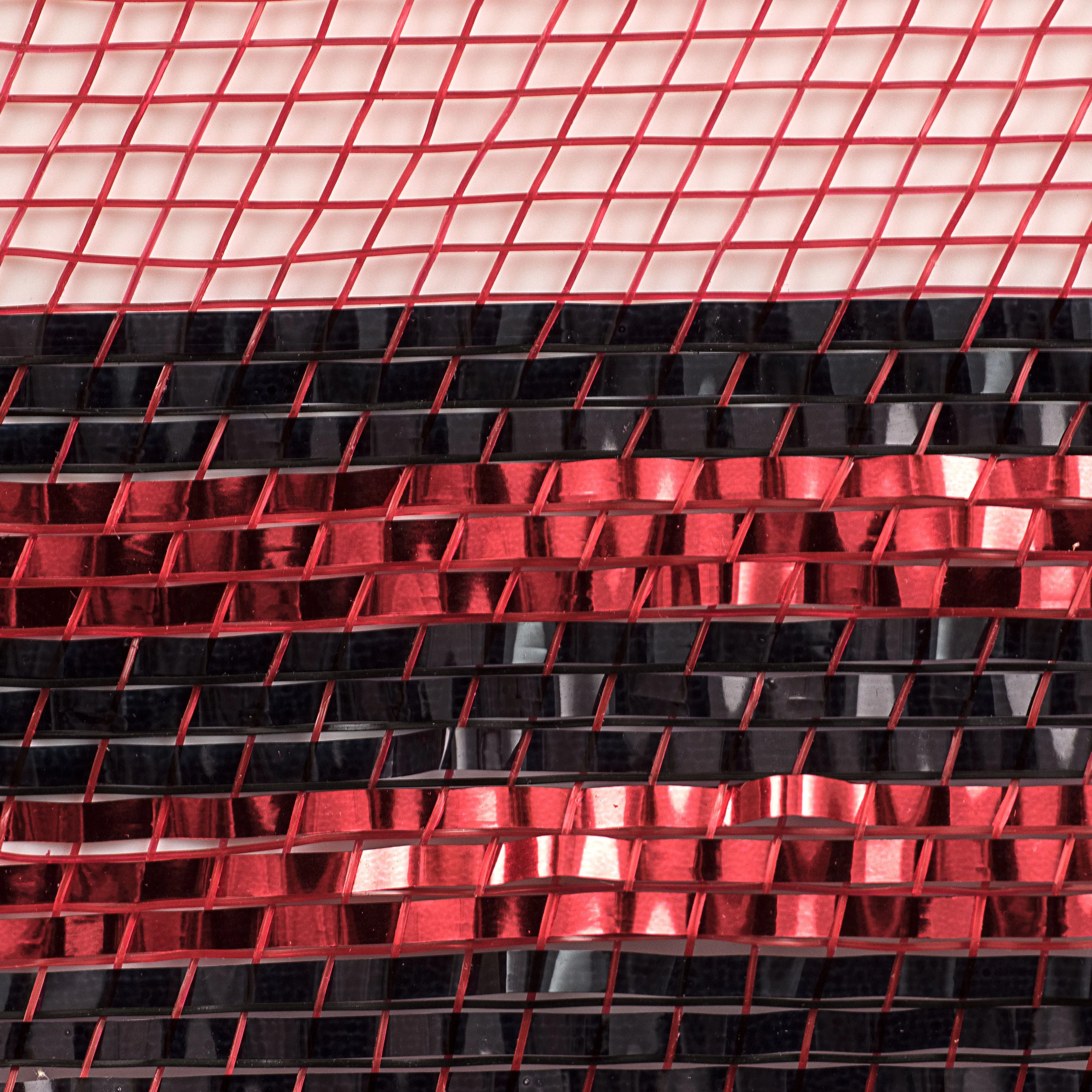 10" Border Stripe Metallic Mesh: Red & Black