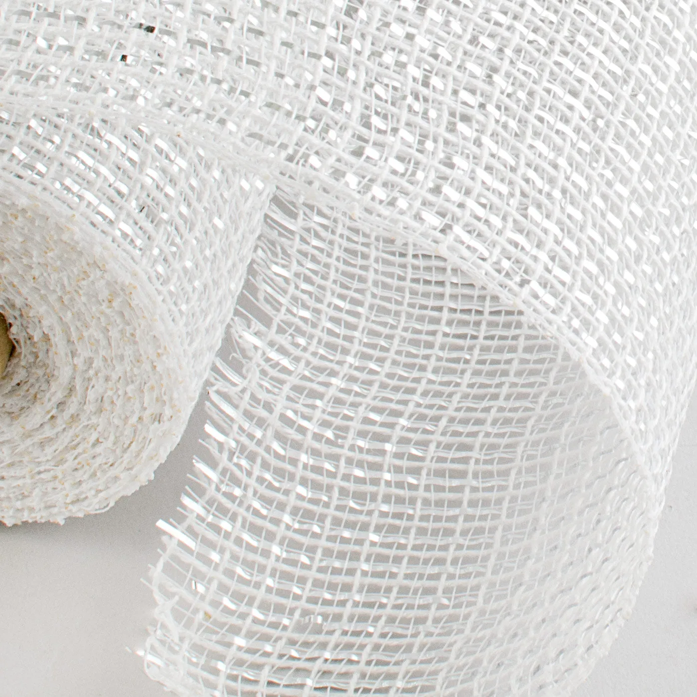 10" Fabric Mesh: Metallic Silver/White