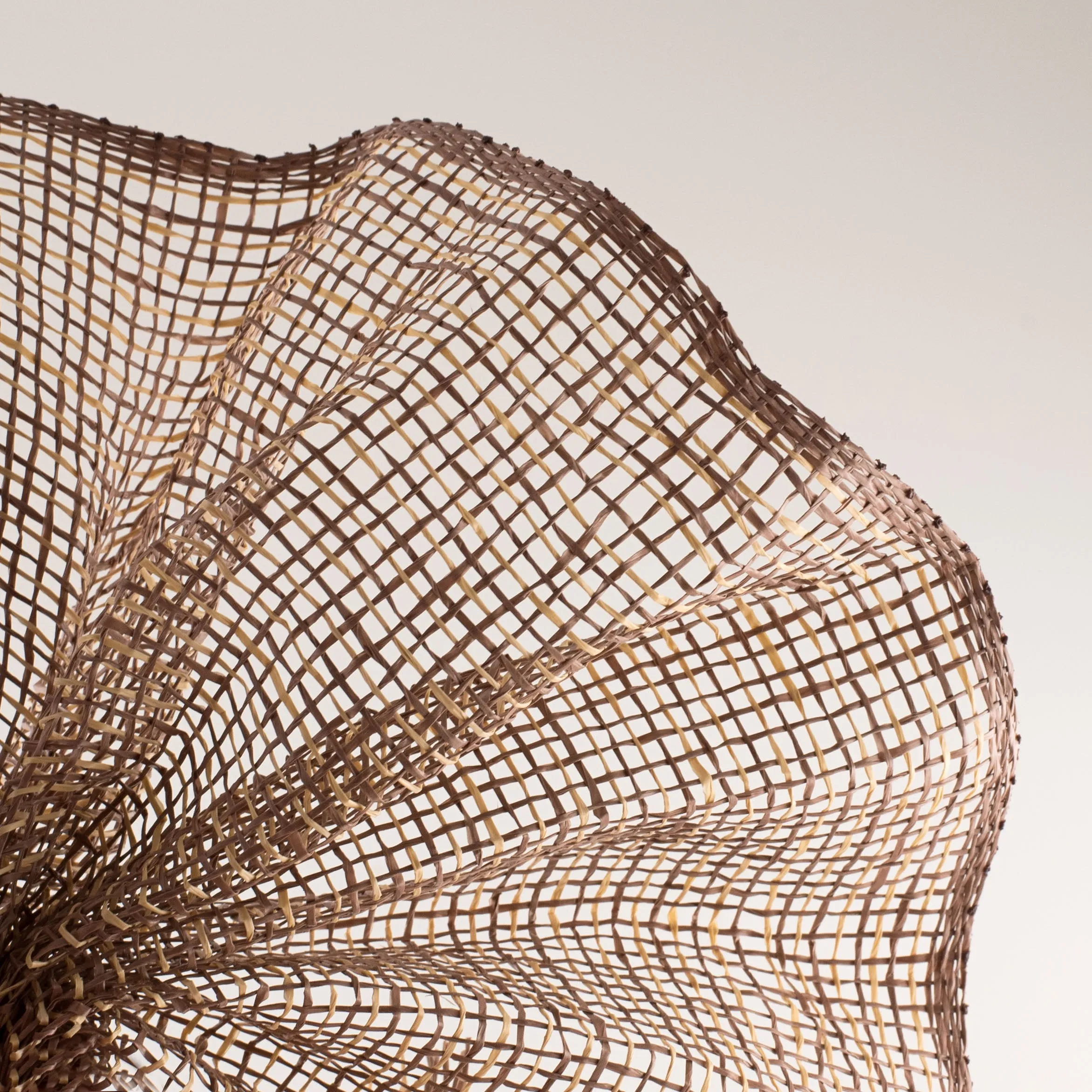 10" Multi Poly Burlap Check Mesh: Brown & Beige