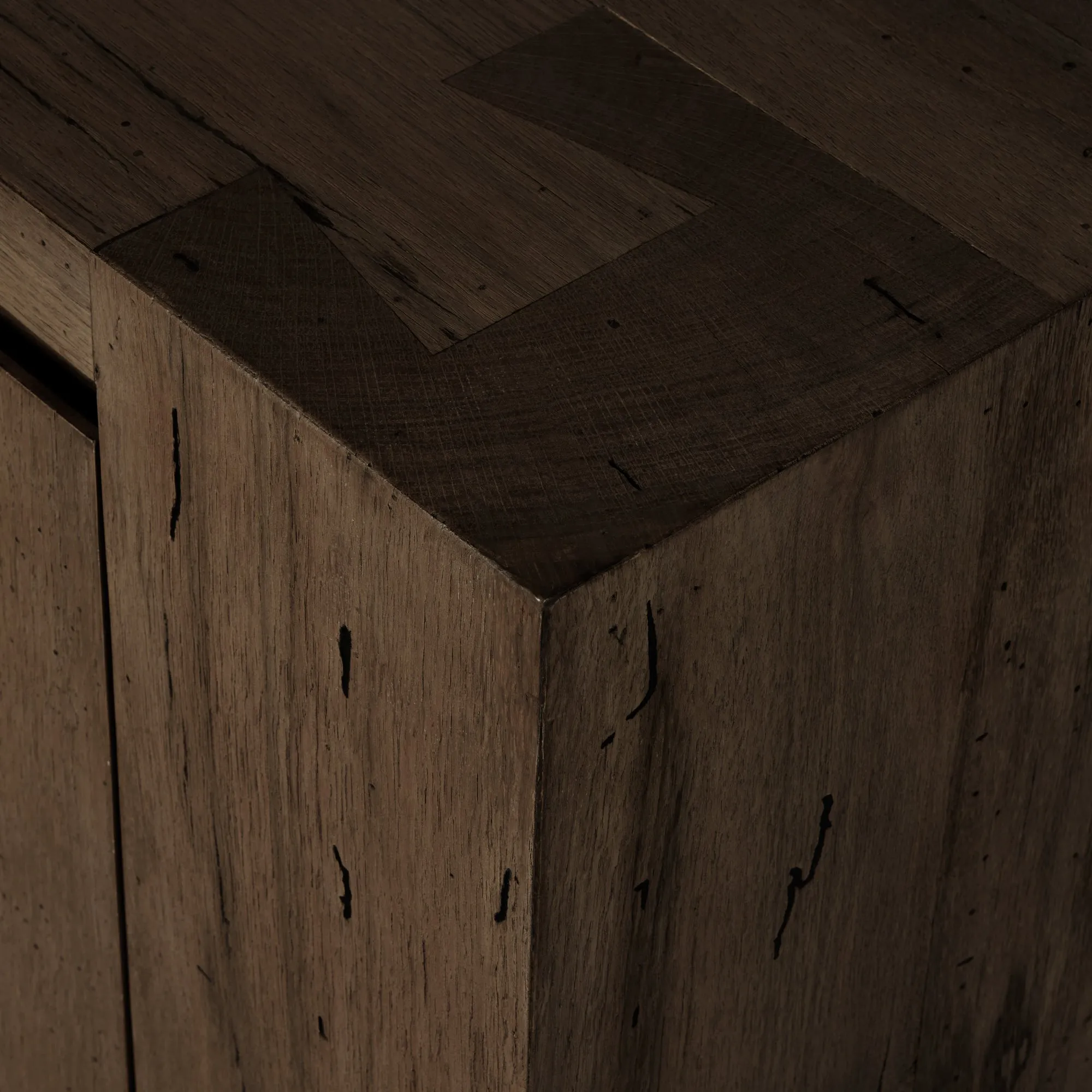Alexandra Media Console