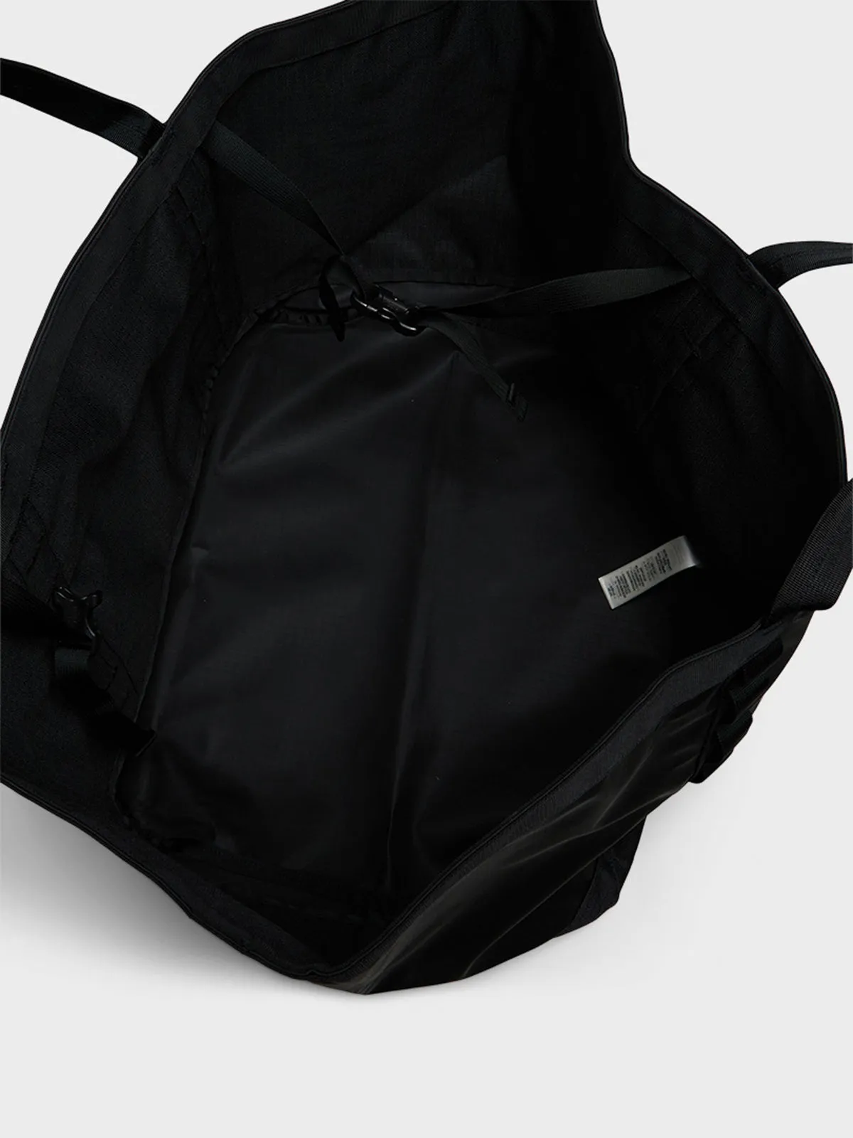 Black Hole Gear Tote in Black