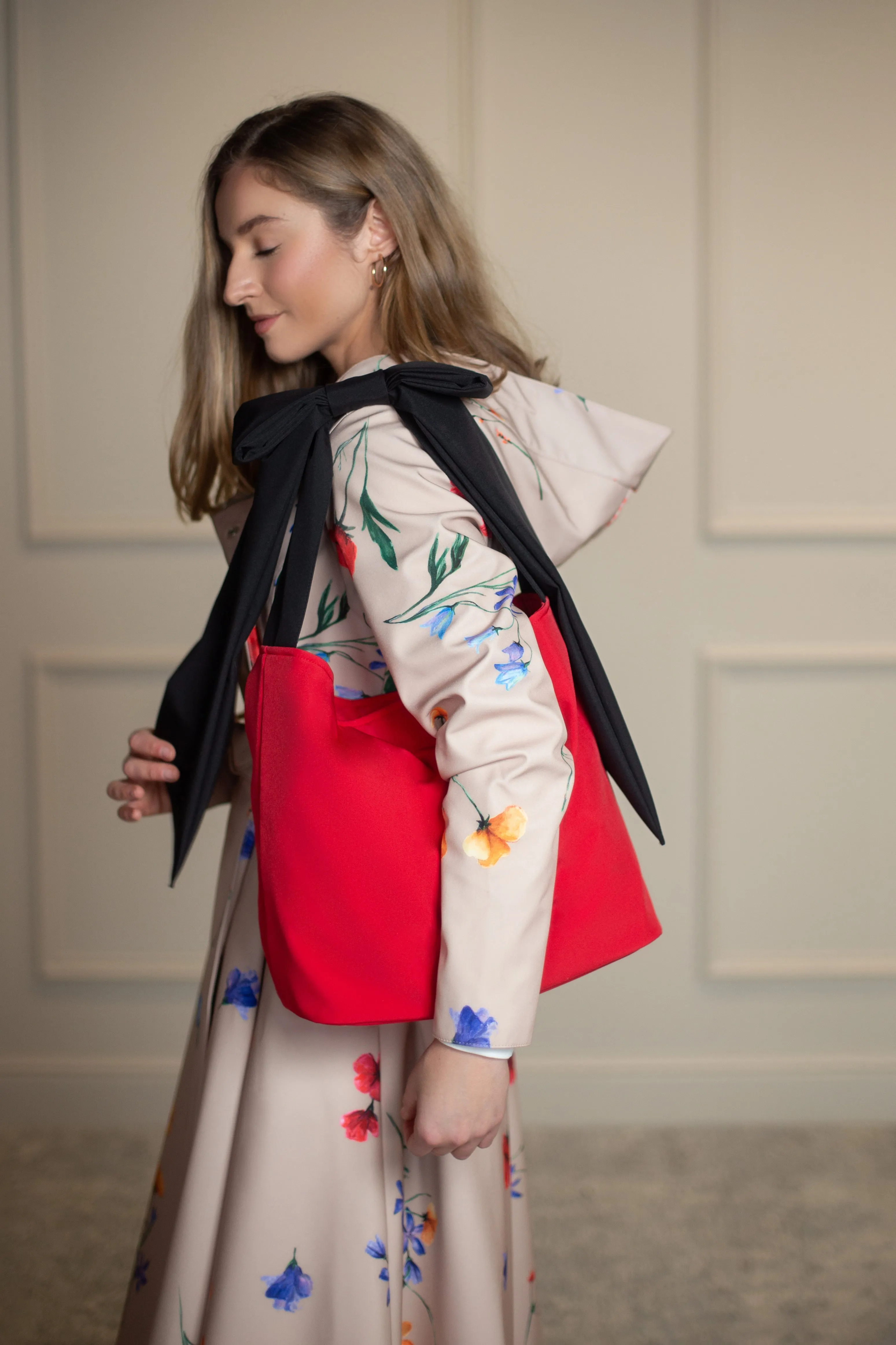 Bow Tote Bag | 'Red Queen'