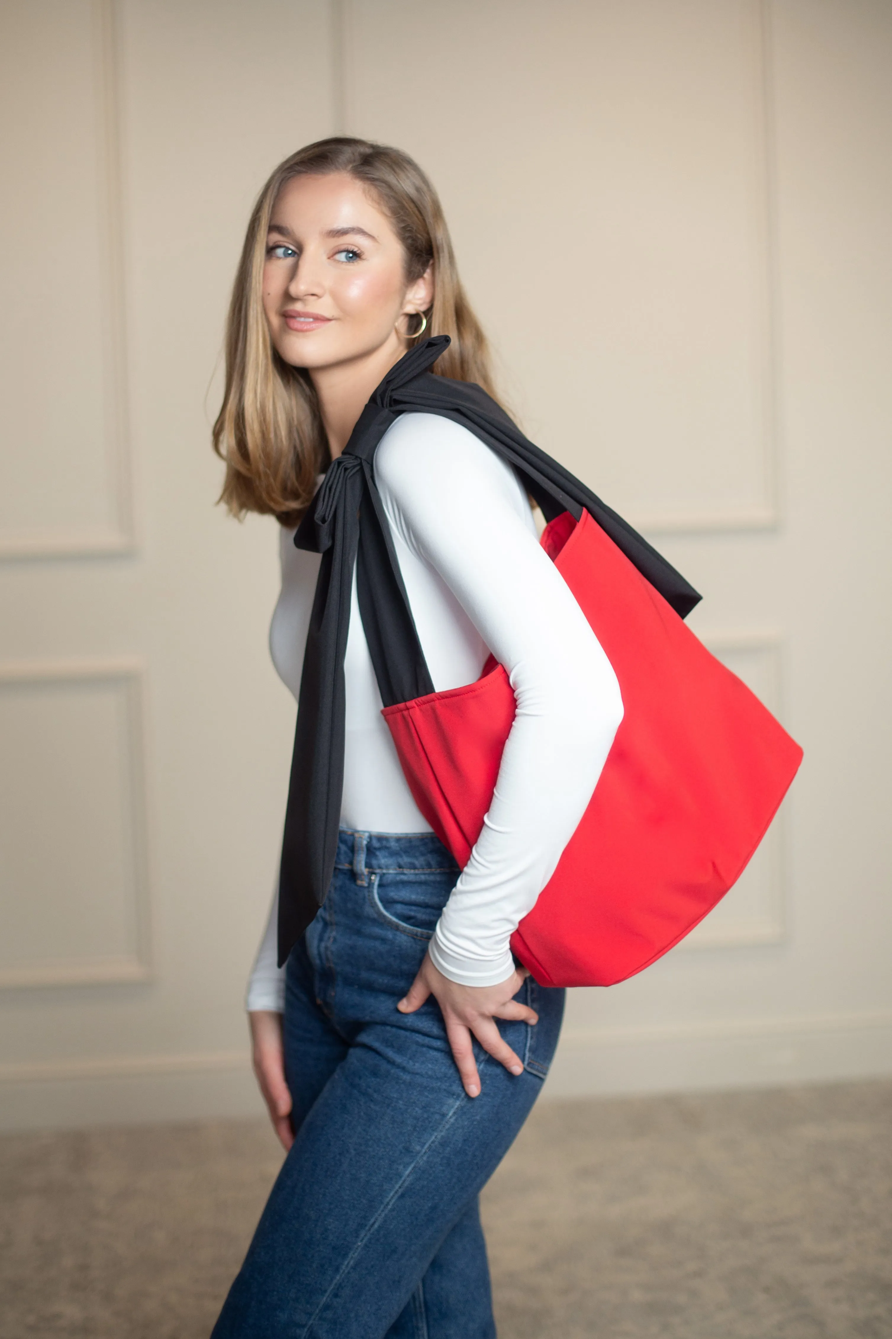 Bow Tote Bag | 'Red Queen'