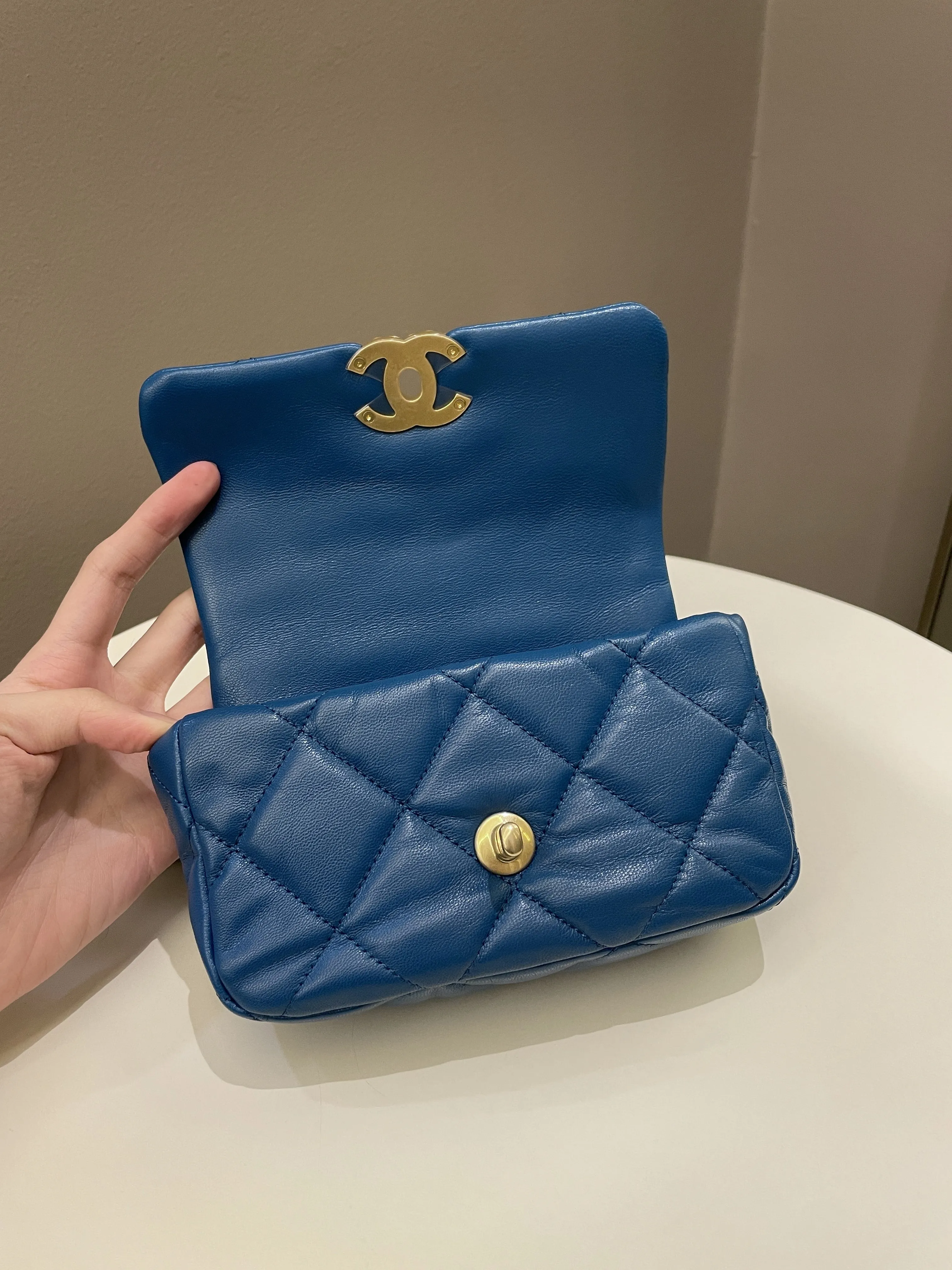 Chanel 19 Waist Belt Flap Bag Turquoise Lambskin