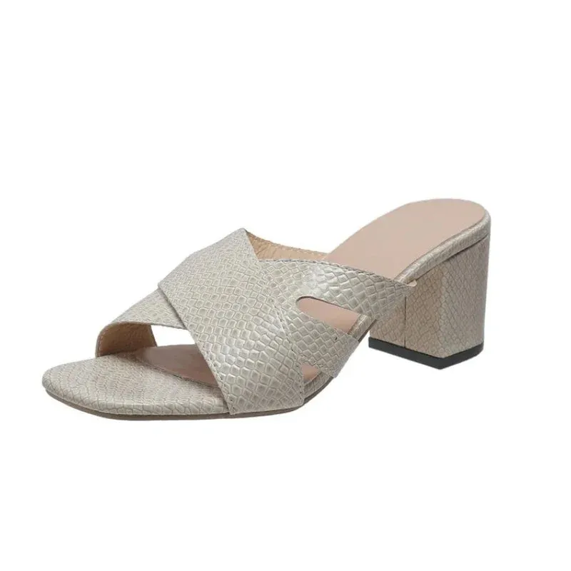 COBRA CRISSCROSS HEEL