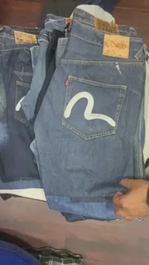 Custom Evisu 10 piece bundle ship to Italy