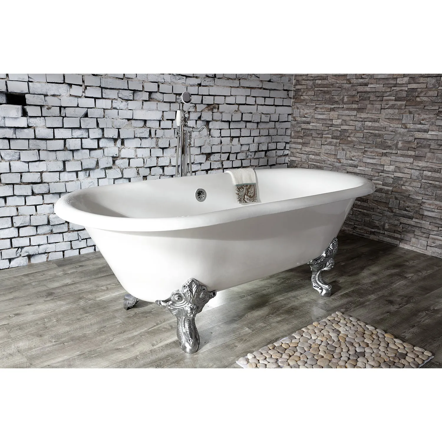 Double Ended Clawfoot Tub with Feet No Faucet Drillings