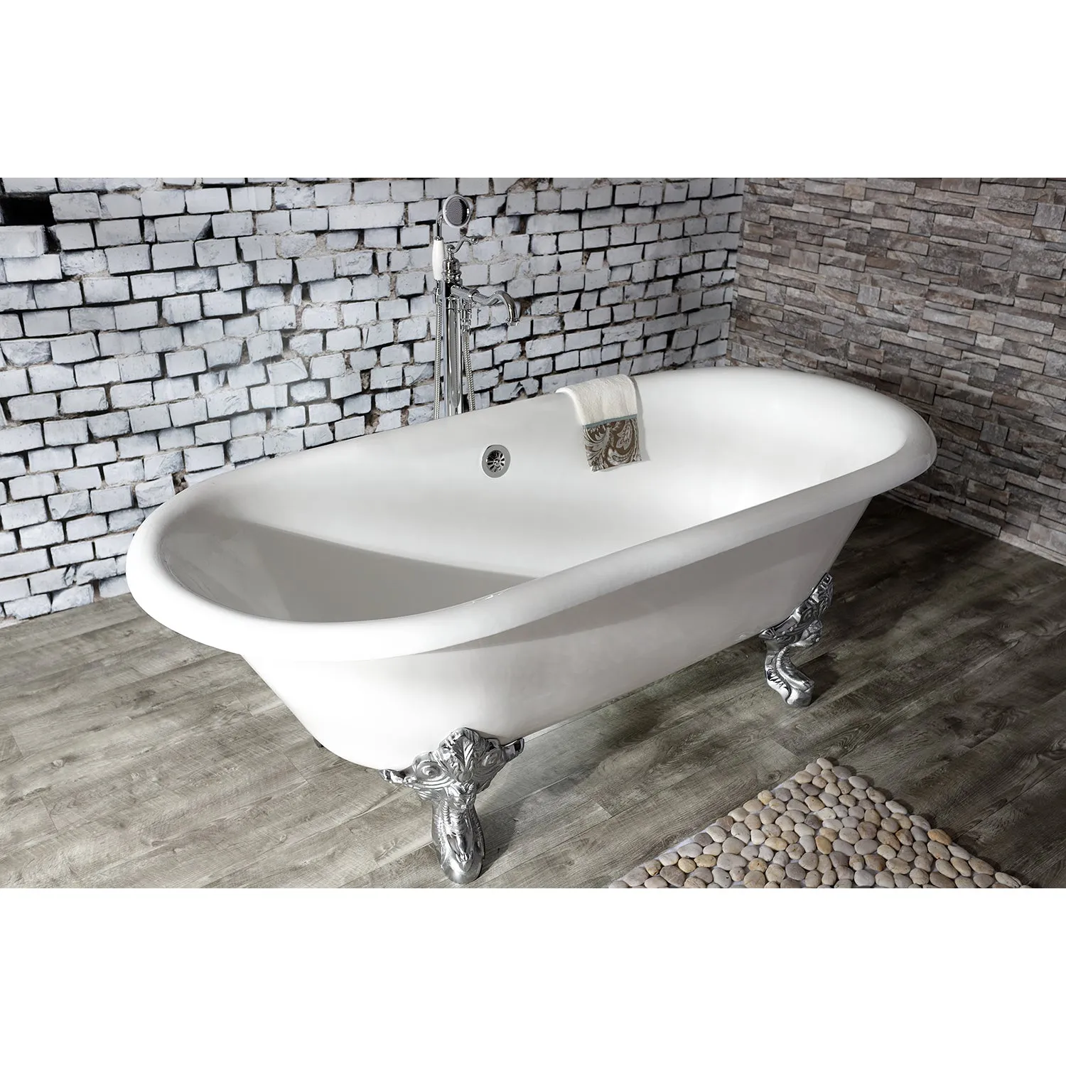 Double Ended Clawfoot Tub with Feet No Faucet Drillings