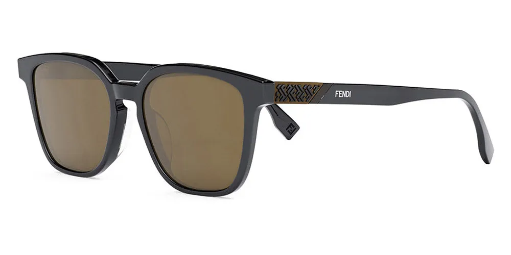 Fendi® FE40057U