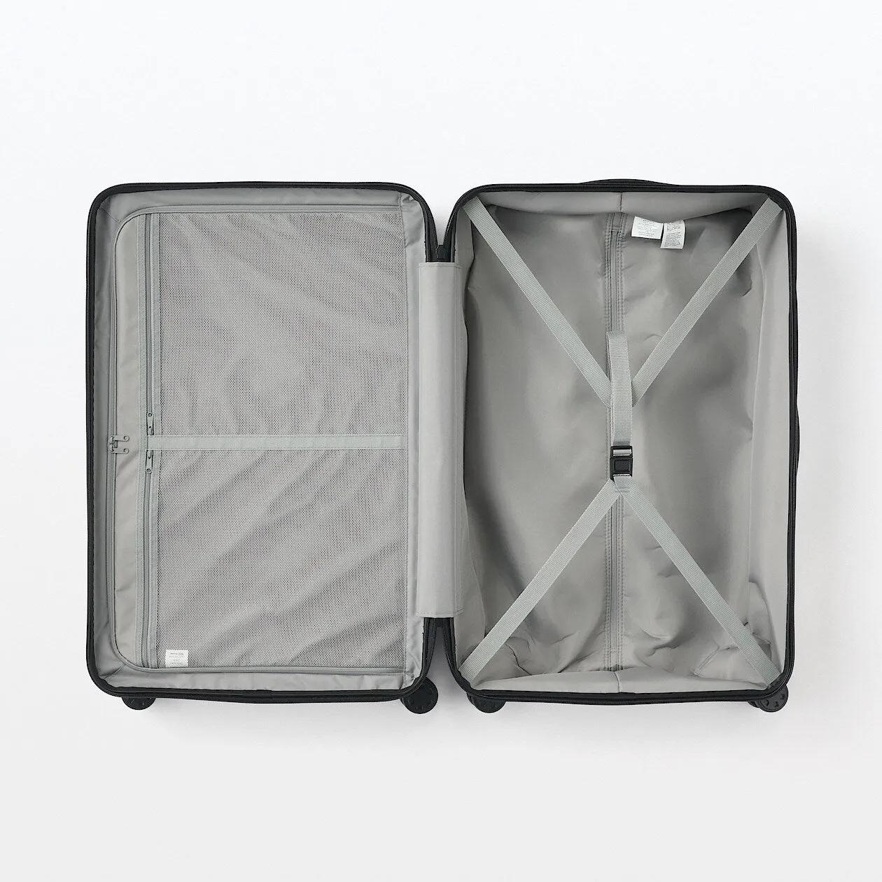 Hard Shell Suitcase - 75L (71.5cm)