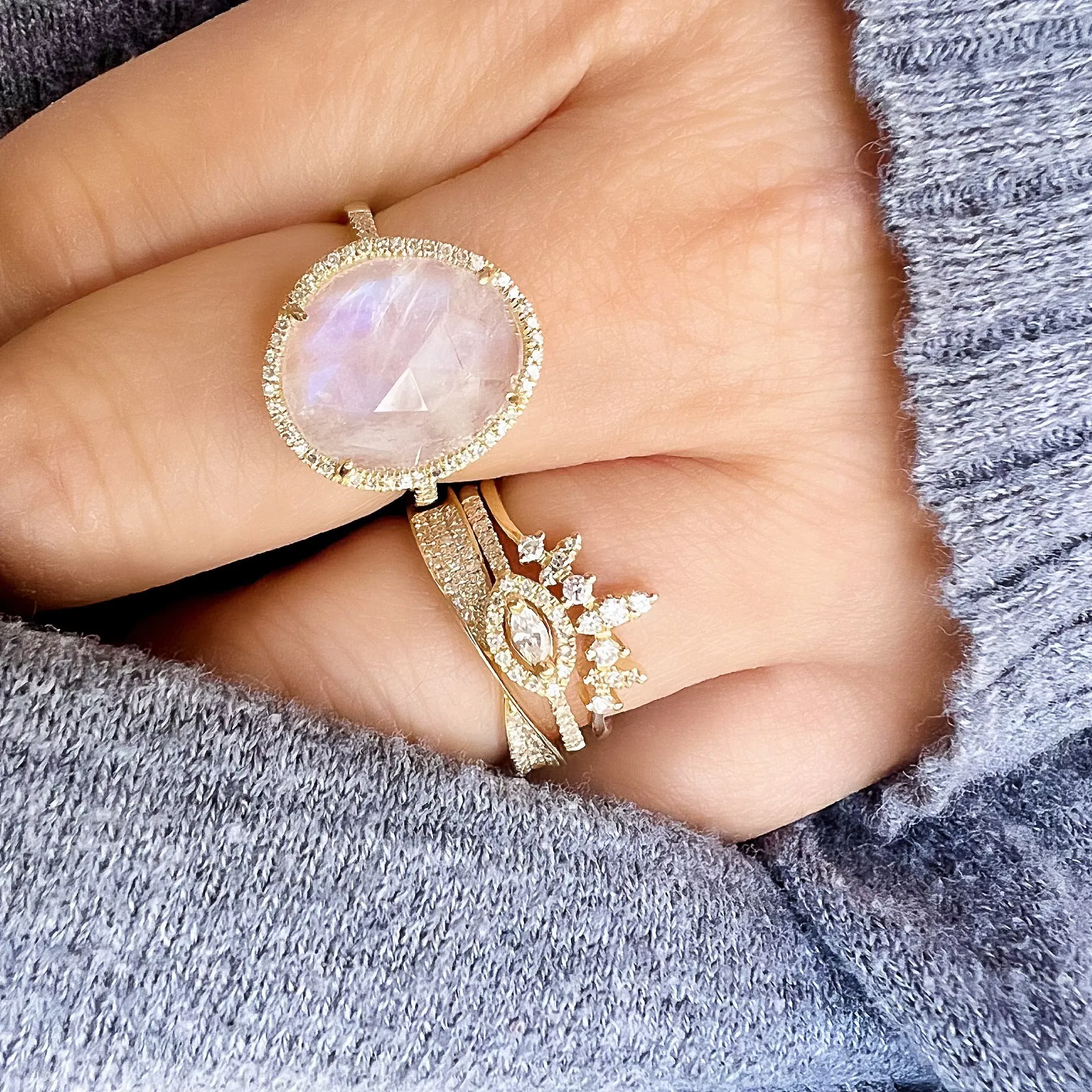 Marquise and Round Curve Band