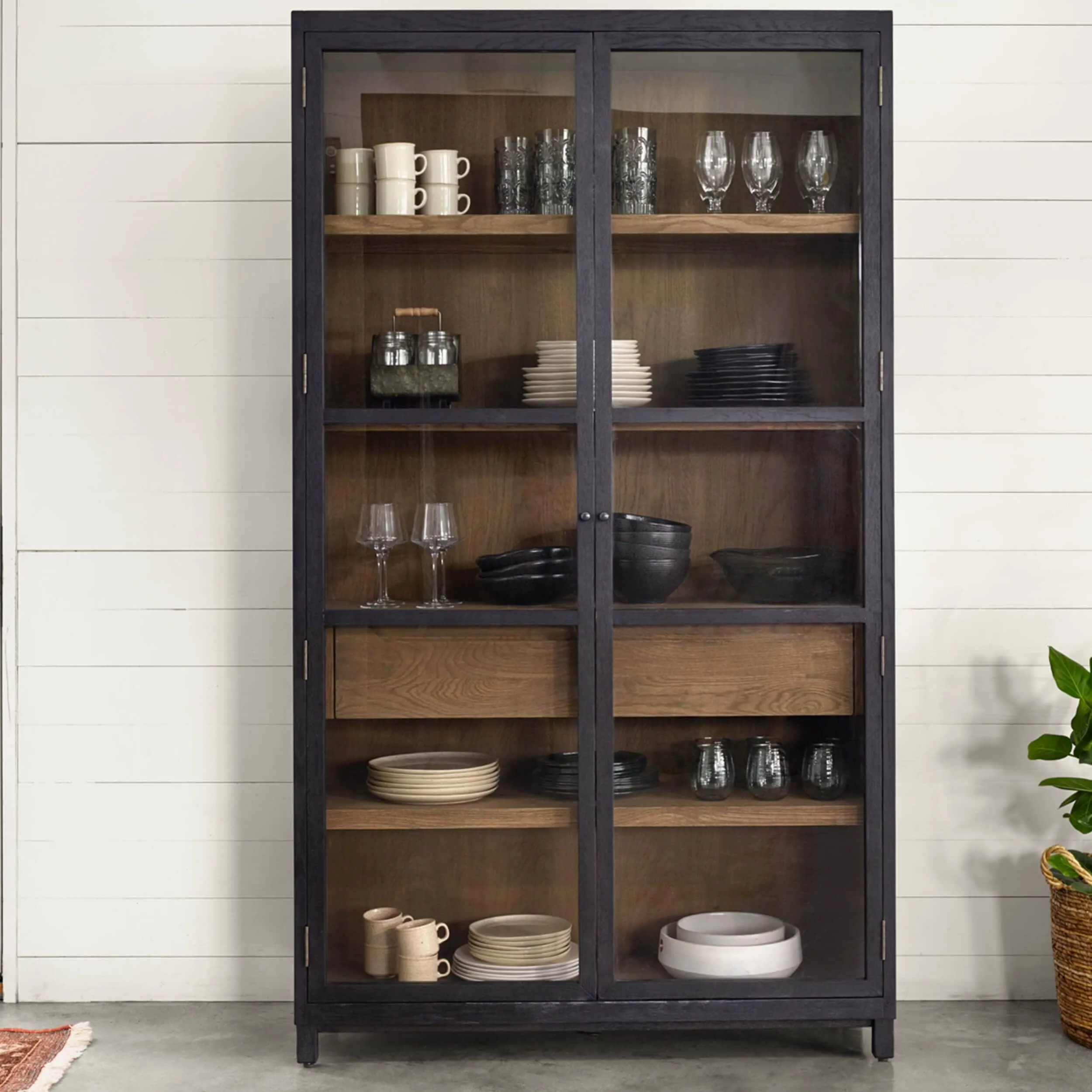 Millie Cabinet, Drifted Matte Black