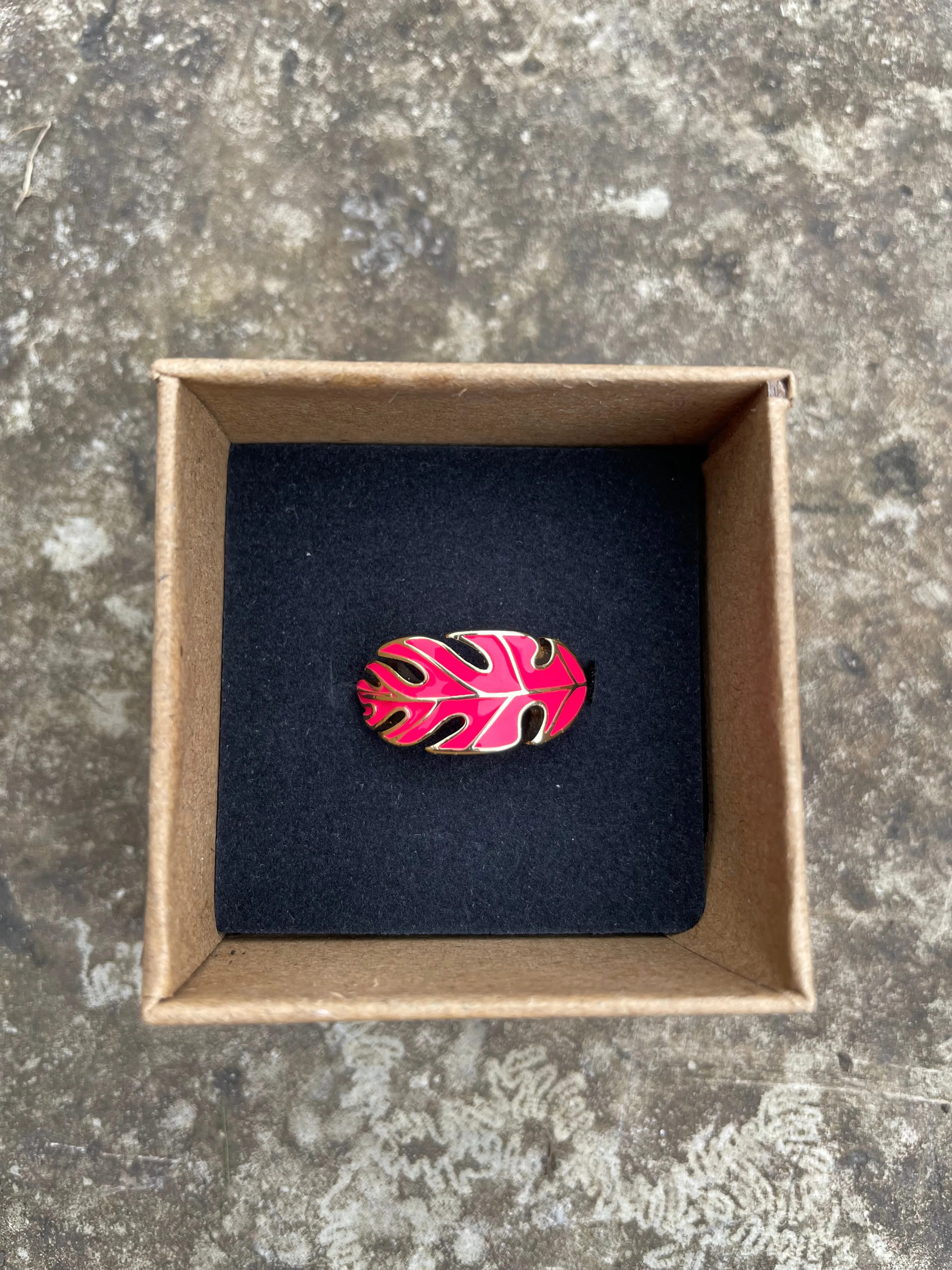 Monstera Leaf Ring