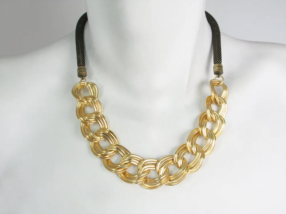 Ribbon Chain Mesh Necklace