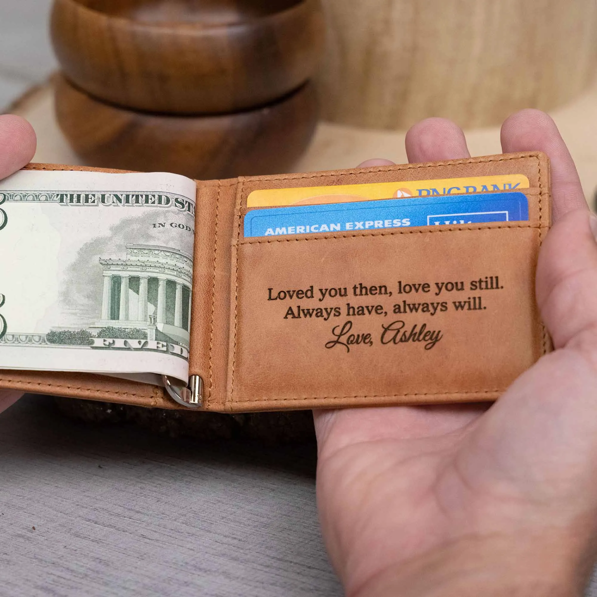 Saddle Brown Leather Slim Wallet | Wyatt