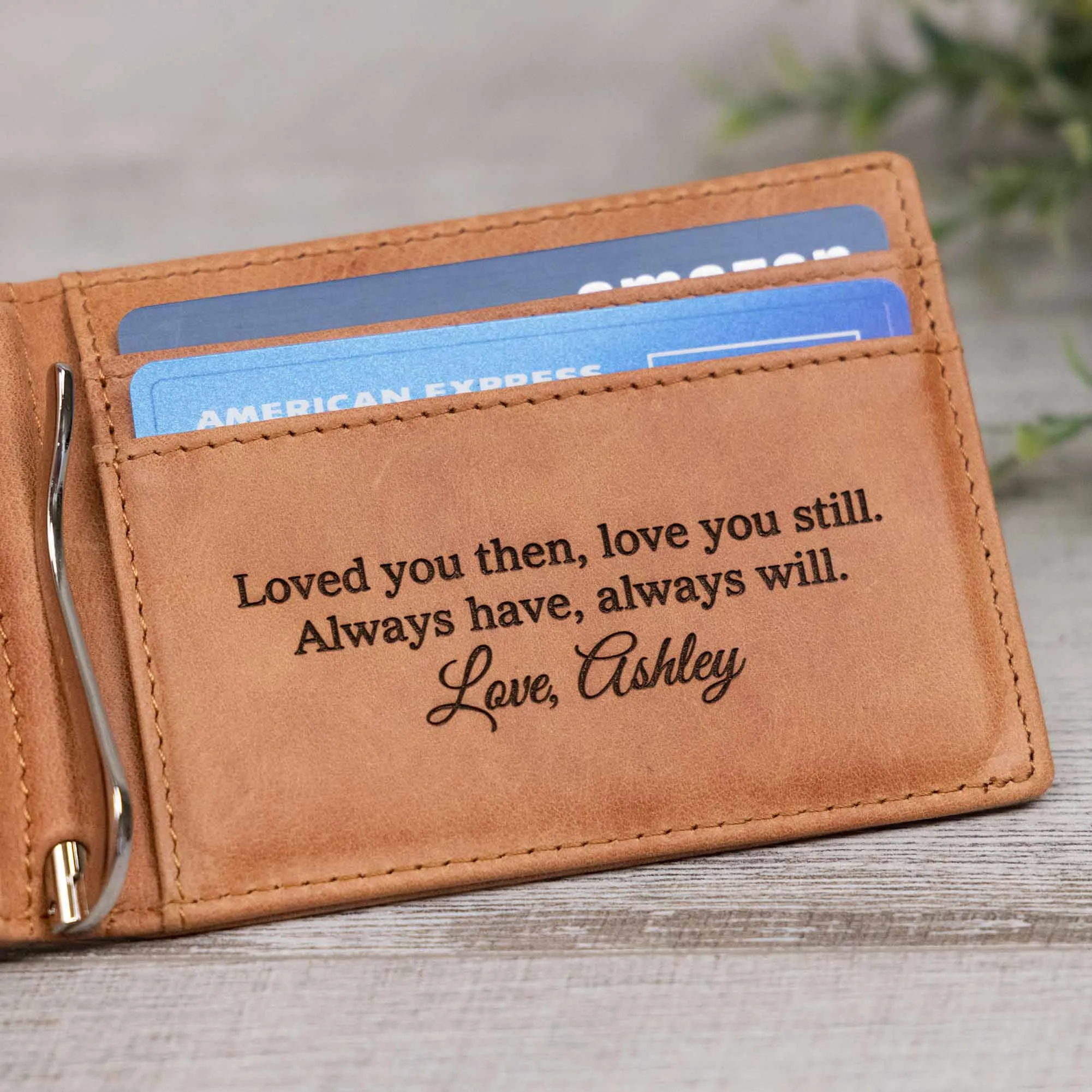 Saddle Brown Leather Slim Wallet | Wyatt