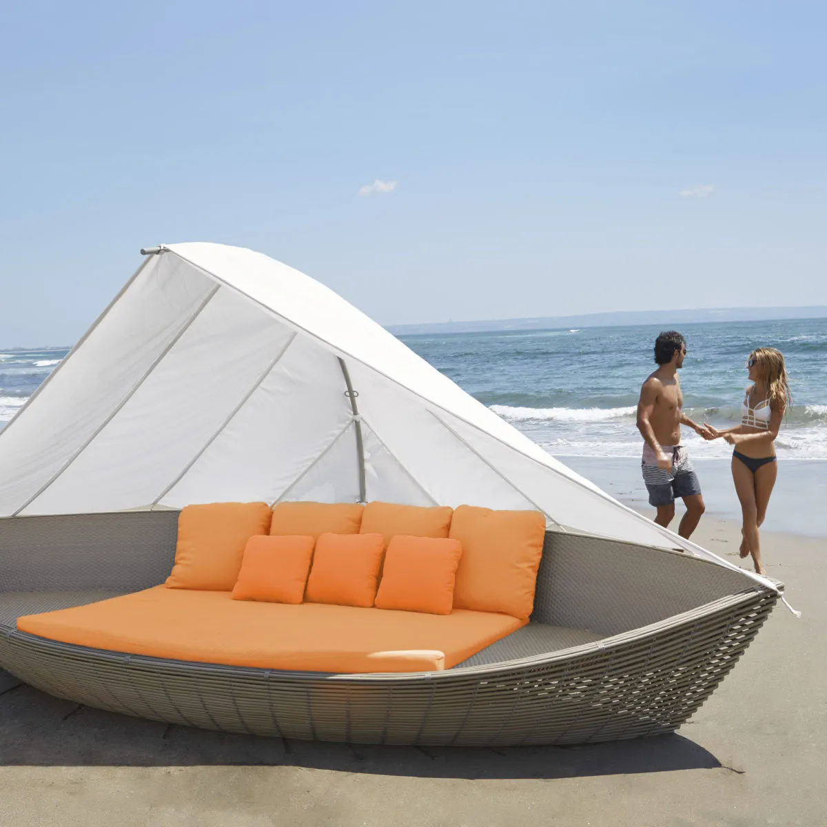 Skyline Design Sailboat Daybed