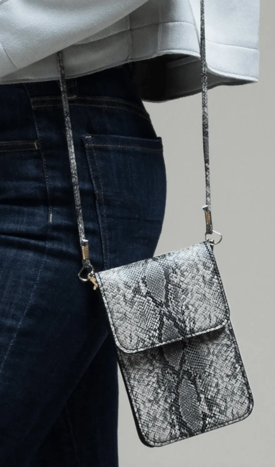 Snakel Print Phone Case Crossbody - MZ1MB0115