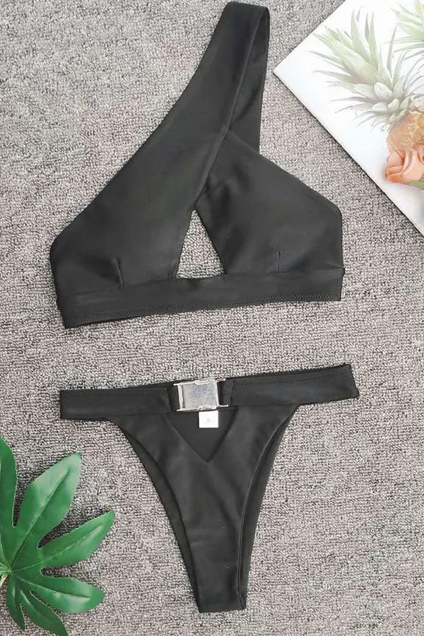 Solid Color Buckle Striking Cutout Irregular Bikini
