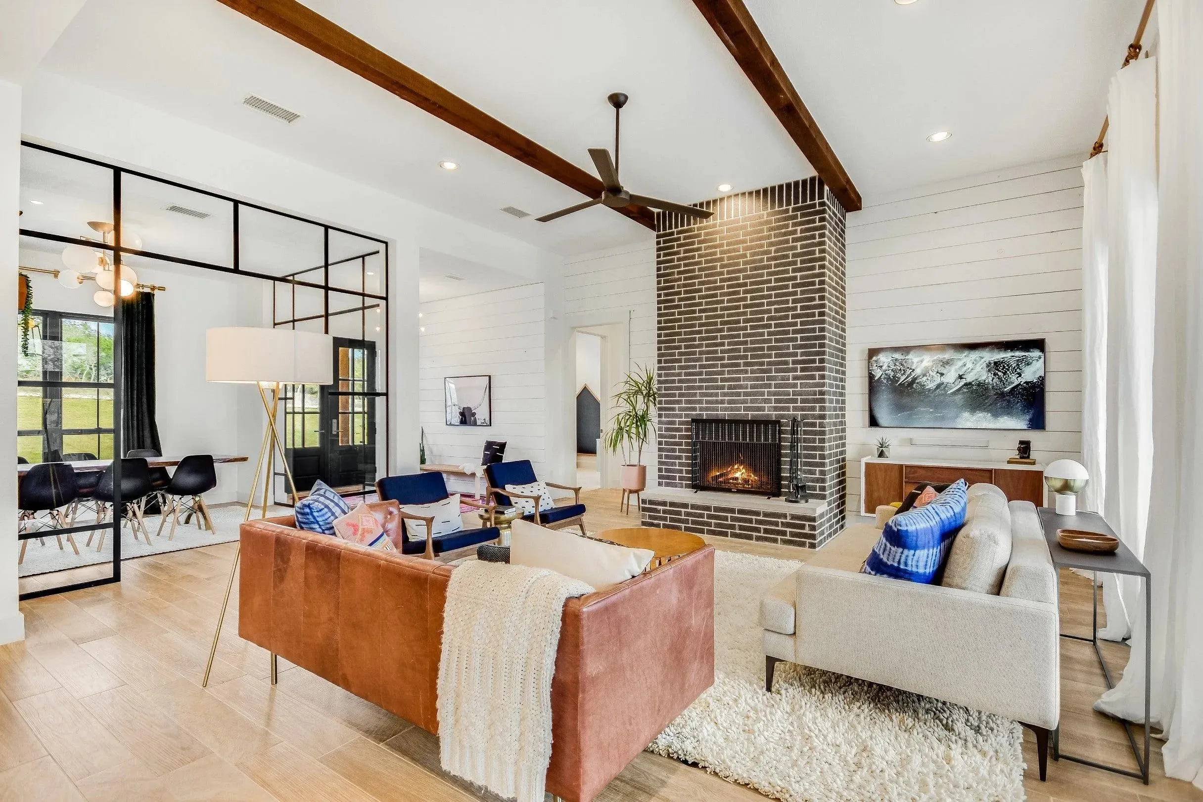 Spacious 2,686 sq ft Family Home with Bonus Room