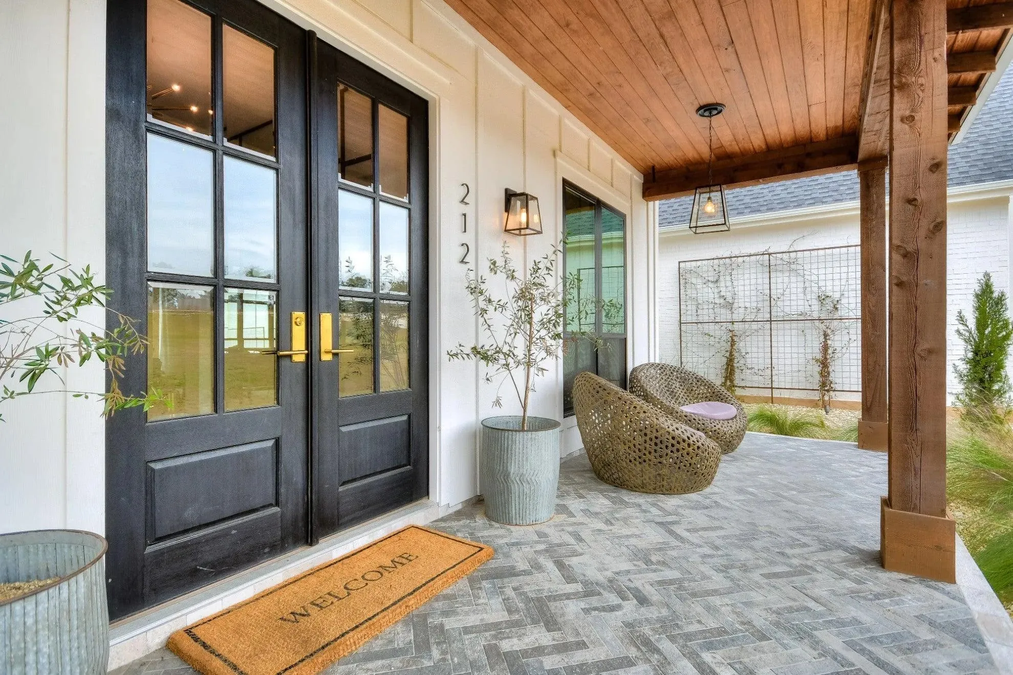 Spacious 2,686 sq ft Family Home with Bonus Room