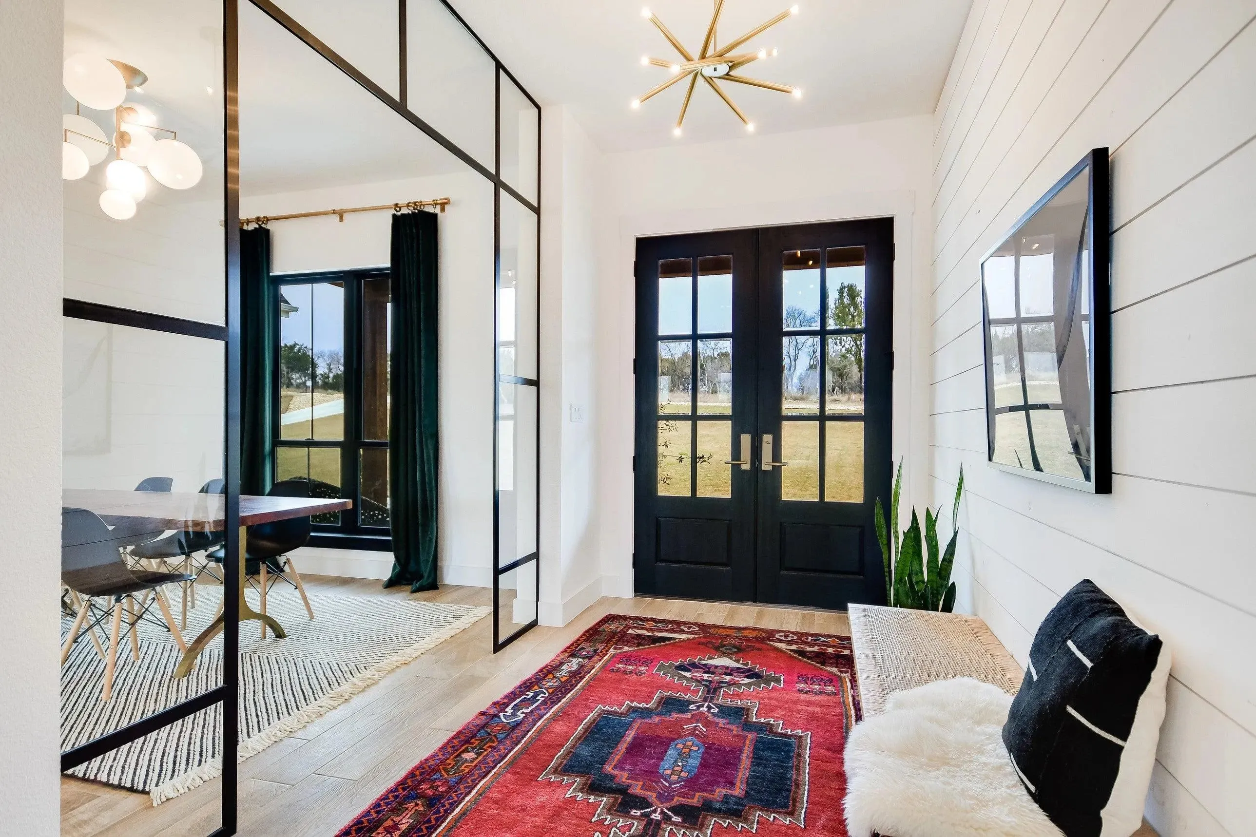 Spacious 2,686 sq ft Family Home with Bonus Room