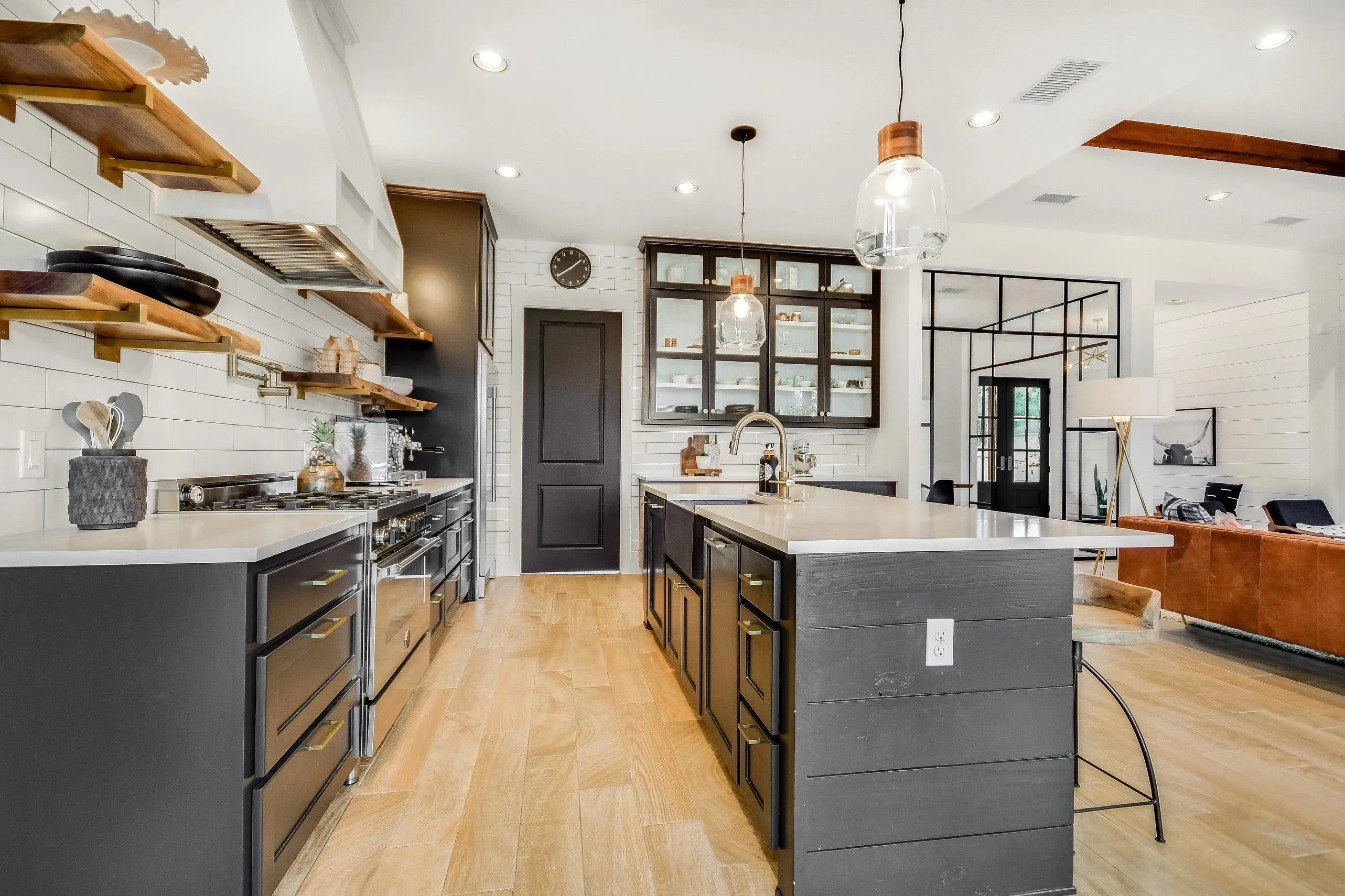 Spacious 2,686 sq ft Family Home with Bonus Room