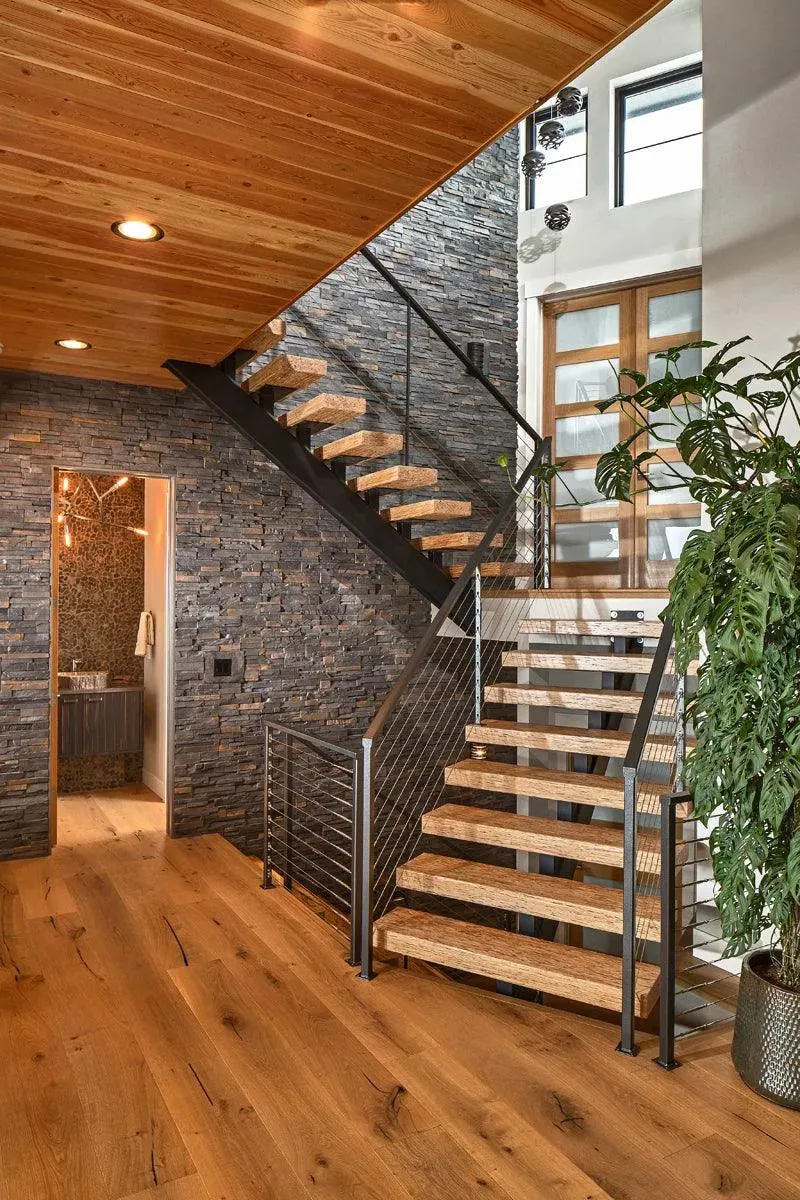 Spacious 3-Bedroom Home with 3,587 sq ft of Living Area